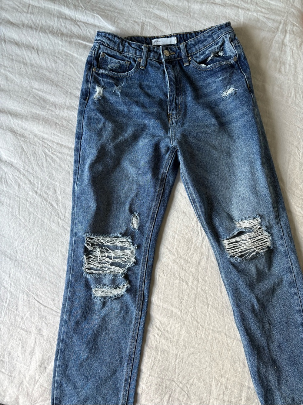 TNR High-Rise Distressed Dark Blue Jeans
